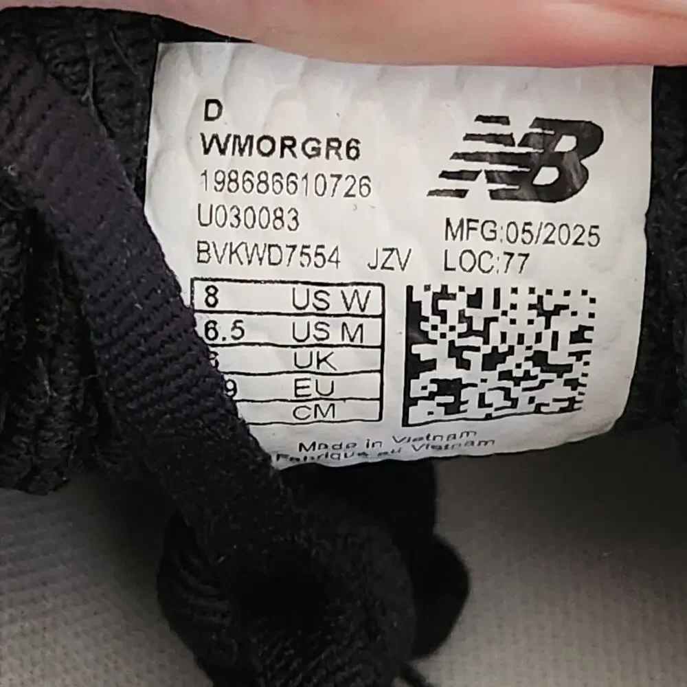 New Balance Women's Fresh Foam X More V6 Running Shoe, 8 W - Picture 7 of 10